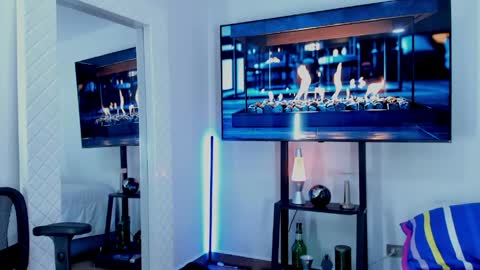 Hey im David that loves to explore and speak their fantasies. Very open talktative and nice. Feel free to chat with me online show from May 13, 10:58 am
