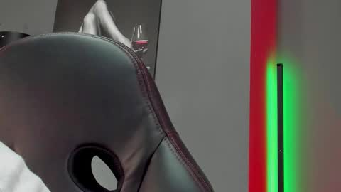 David Jons online show from January 13, 4:31 am