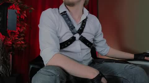 Vincente online show from April 11, 9:08 pm