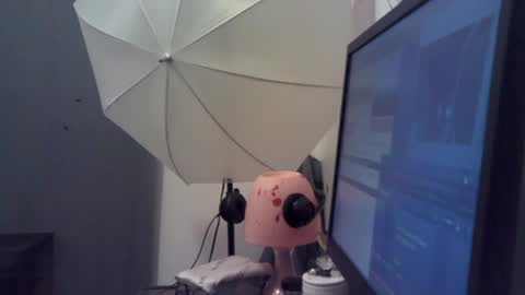 David Lucky 13  online show from April 26, 3:59 am