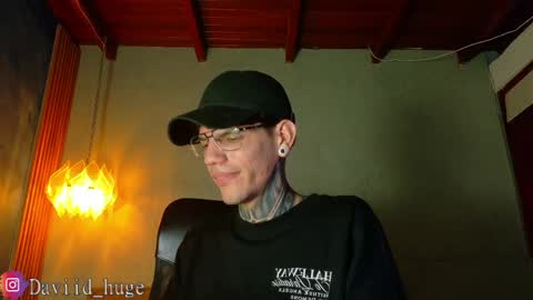 daviid_huge online show from June 6, 7:03 am