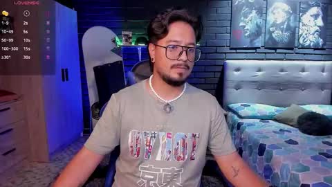 David Evans online show from March 28, 10:33 pm