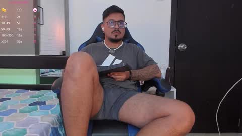 David Evans online show from October 13, 10:06 am