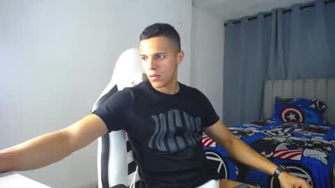 David Angel online show from January 2, 2:43 am