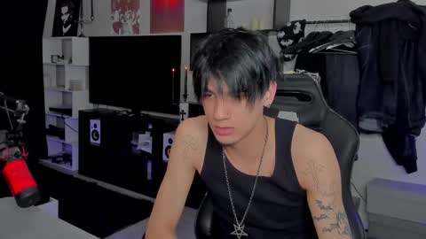 davis online show from February 20, 12:51 pm