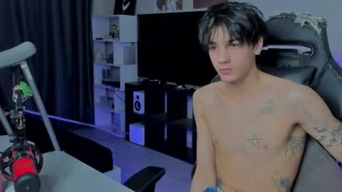 davis online show from September 19, 5:11 am