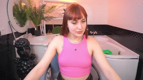 DawnGwin      Sasha online show from April 10, 1:16 pm