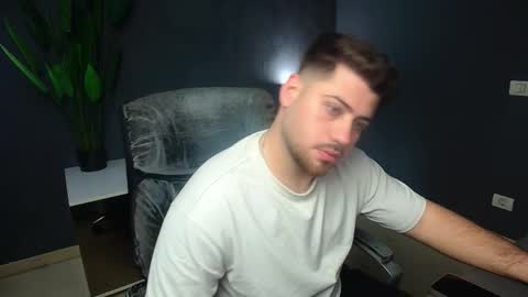 DaxGreer online show from April 4, 4:19 am