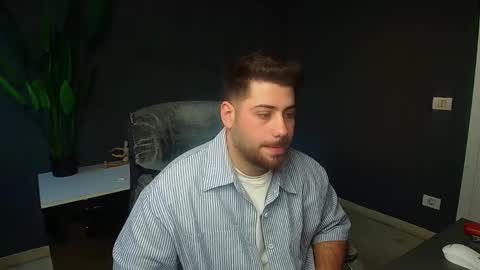 DaxGreer online show from April 7, 4:14 am