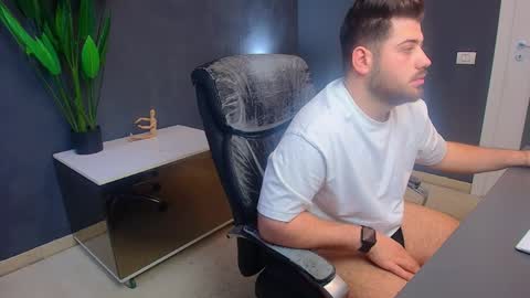 DaxGreer online show from March 30, 5:51 am