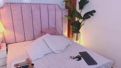dayannecampbell_606 online show from July 19, 10:12 pm