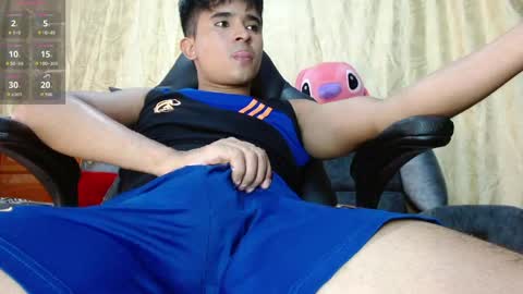 dayro_dduran online show from May 4, 8:04 pm