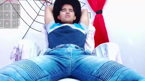 dayro_dduran online show from October 25, 7:25 pm