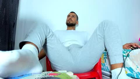 dcollins_ online show from February 5, 10:52 am