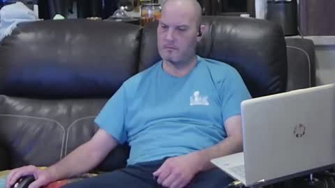 want girl to play with me online show from February 8, 7:28 pm