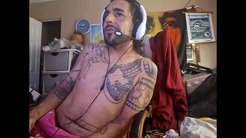 deadbirdink8o8 online show from March 24, 9:10 pm