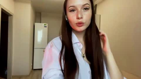 liya online show from July 17, 11:12 am