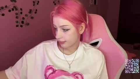 Maggie online show from May 10, 2:34 pm