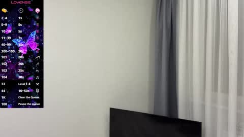 dear_neighbor online show from March 6, 3:44 pm