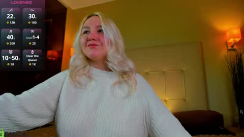 Debbie Mon Tue Fri Sun Sat GMT 3 1000am - 0400pm  online show from April 10, 5:50 pm