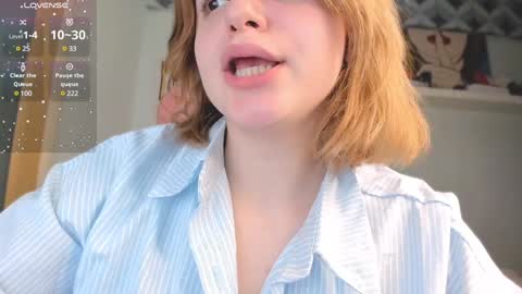 Debra online show from December 11, 3:02 am