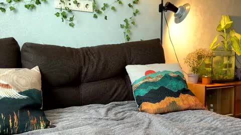 DeliaDeeLady D online show from April 9, 6:19 am