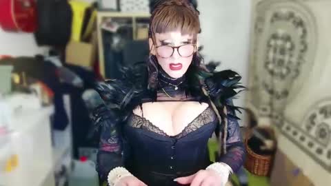 Snapshot of deeliah chatting on January 5, 1:35 am Deeliah online show from January 5, 1:35 am