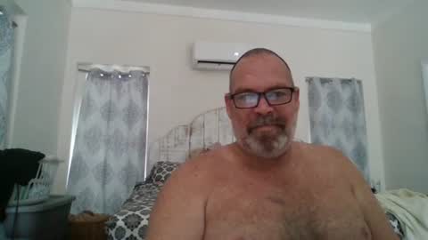 Snapshot of deepdiveme chatting on March 5, 6:56 pm deepdiveme online show from March 5, 6:56 pm