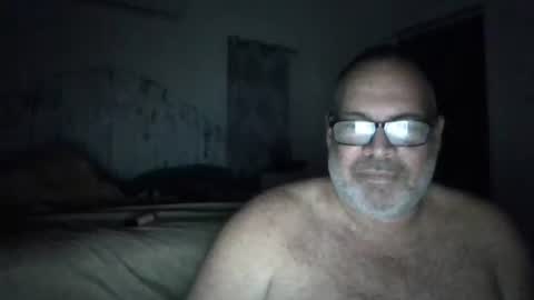 Snapshot of deepdiveme chatting on January 4, 9:43 am deepdiveme online show from January 4, 9:43 am