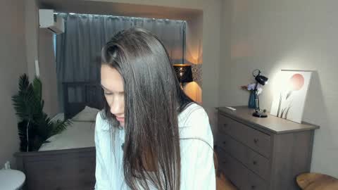 Laura online show from March 30, 7:52 am