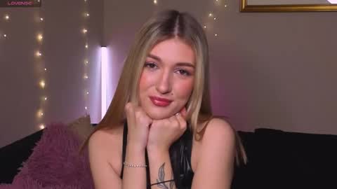 Adla online show from December 3, 8:09 pm