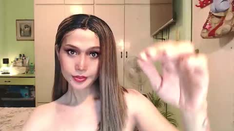 Mercedes online show from January 19, 2:32 am