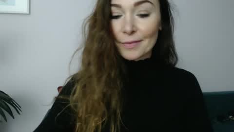 delilah_sweet online show from February 5, 5:20 pm