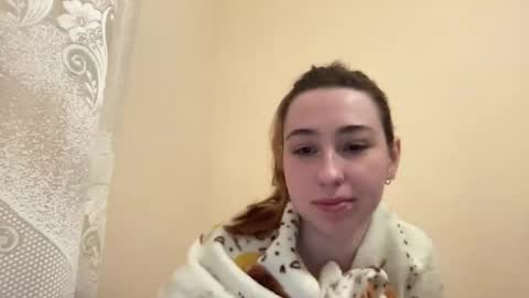 Delivery      online show from April 22, 2:52 am