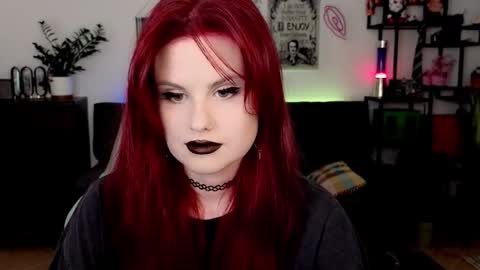 dellacrush_ online show from March 1, 6:56 pm