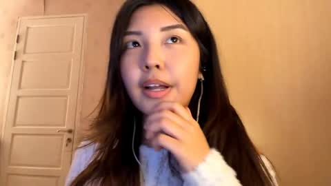 Hannah online show from April 16, 8:36 am