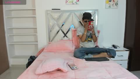 Demian and Salvatore online show from September 22, 12:31 pm