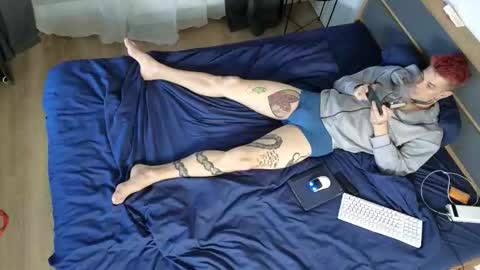 Denis online show from October 23, 7:04 pm