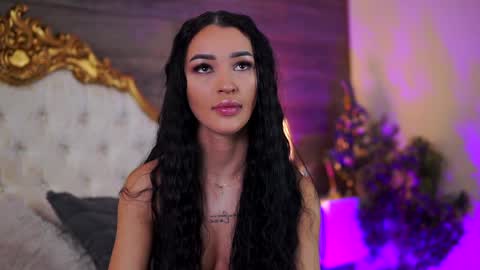 denisedevilles online show from January 8, 8:06 am