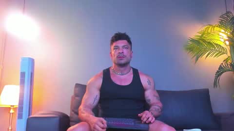 dennis_cox_ online show from October 14, 2:47 am