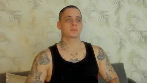 Snapshot of dennis_munera chatting on February 11, 11:20 am dennis munera online show from February 11, 11:20 am