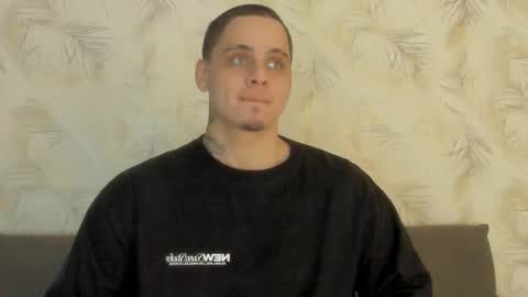 Snapshot of dennis_munera chatting on January 19, 2:28 pm dennis munera online show from January 19, 2:28 pm