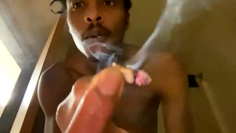 Denzel King3 online show from December 20, 9:27 am