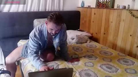 Dereck Mills3 online show from January 11, 3:23 am