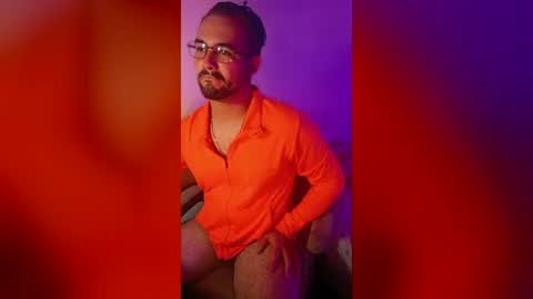 Dereck Mills3 online show from June 12, 2:54 am