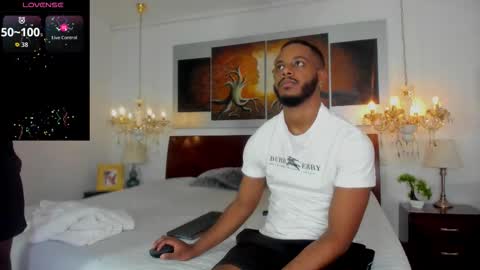 Dereck and Jake online show from November 8, 11:46 am