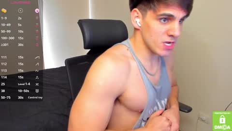 Derekcb online show from September 26, 2:36 pm