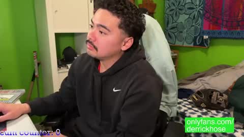 Derrick Hose online show from January 26, 5:13 am