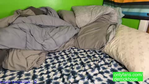 Derrick Hose online show from January 21, 4:54 am