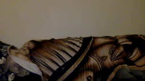 desert beauty420 online show from April 24, 8:27 am